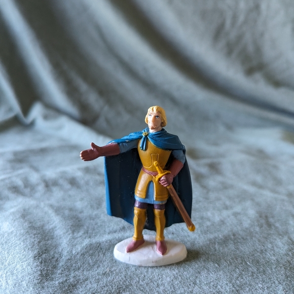Disney Phoebus Hunchback Of Notre Dame Figure 3" Toy Mattel Action Figurine Guy - Picture 10 of 12